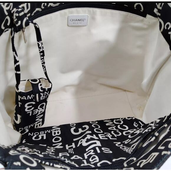 Chanel - "By Sea" - 31 Rue Cambon - Black Logo Canvas Tote Bag -PRISTINE - Picture 7 of 8